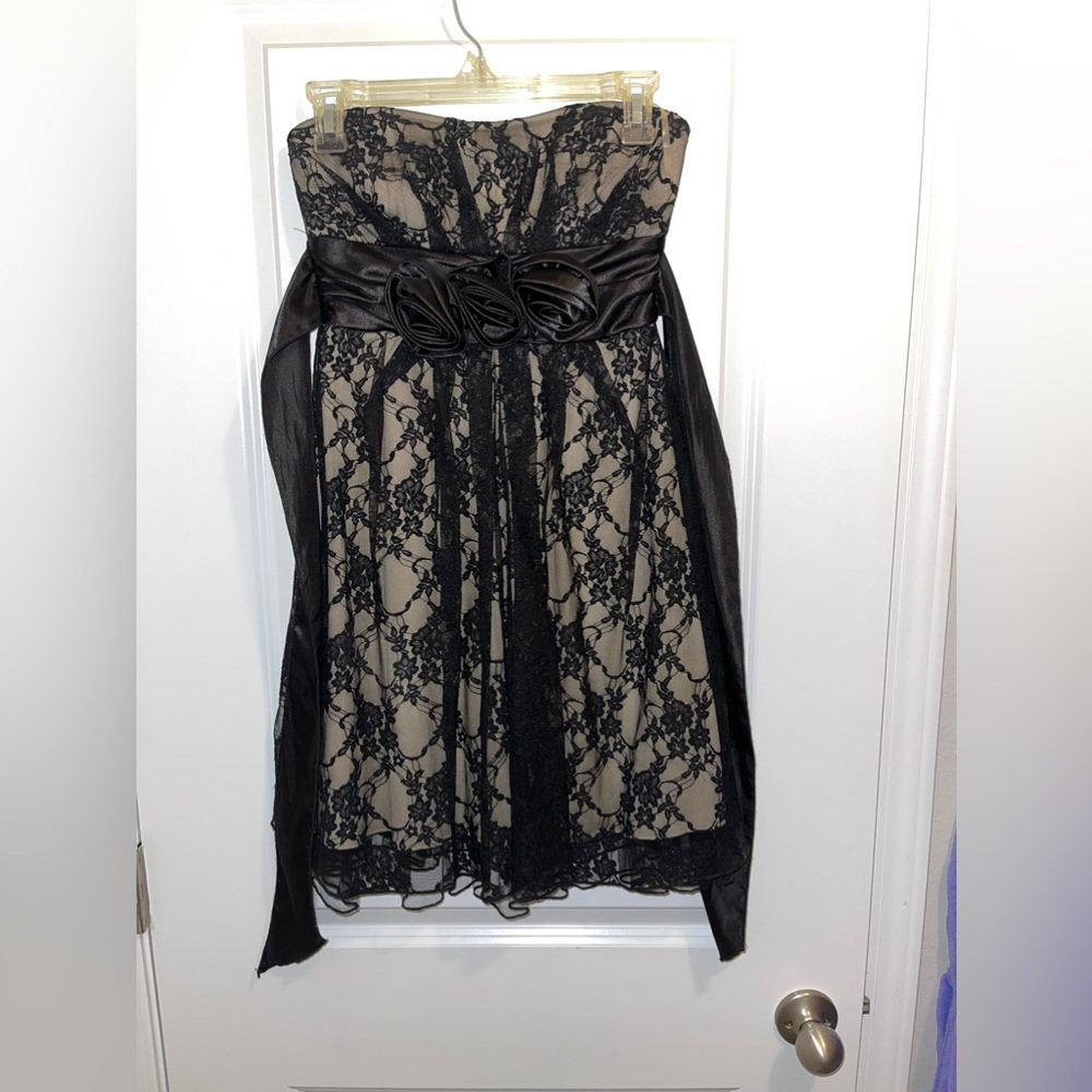 Black & beige lace formal dress